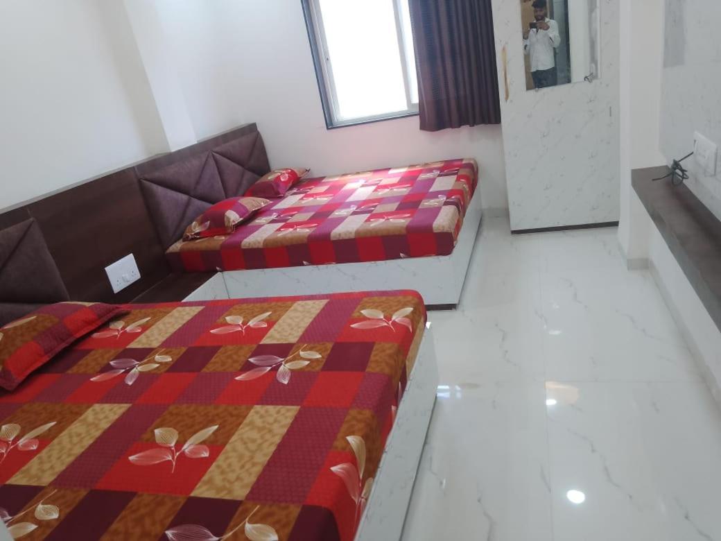 Hotel Shree Shyam Sharnam Godarpura Luaran gambar