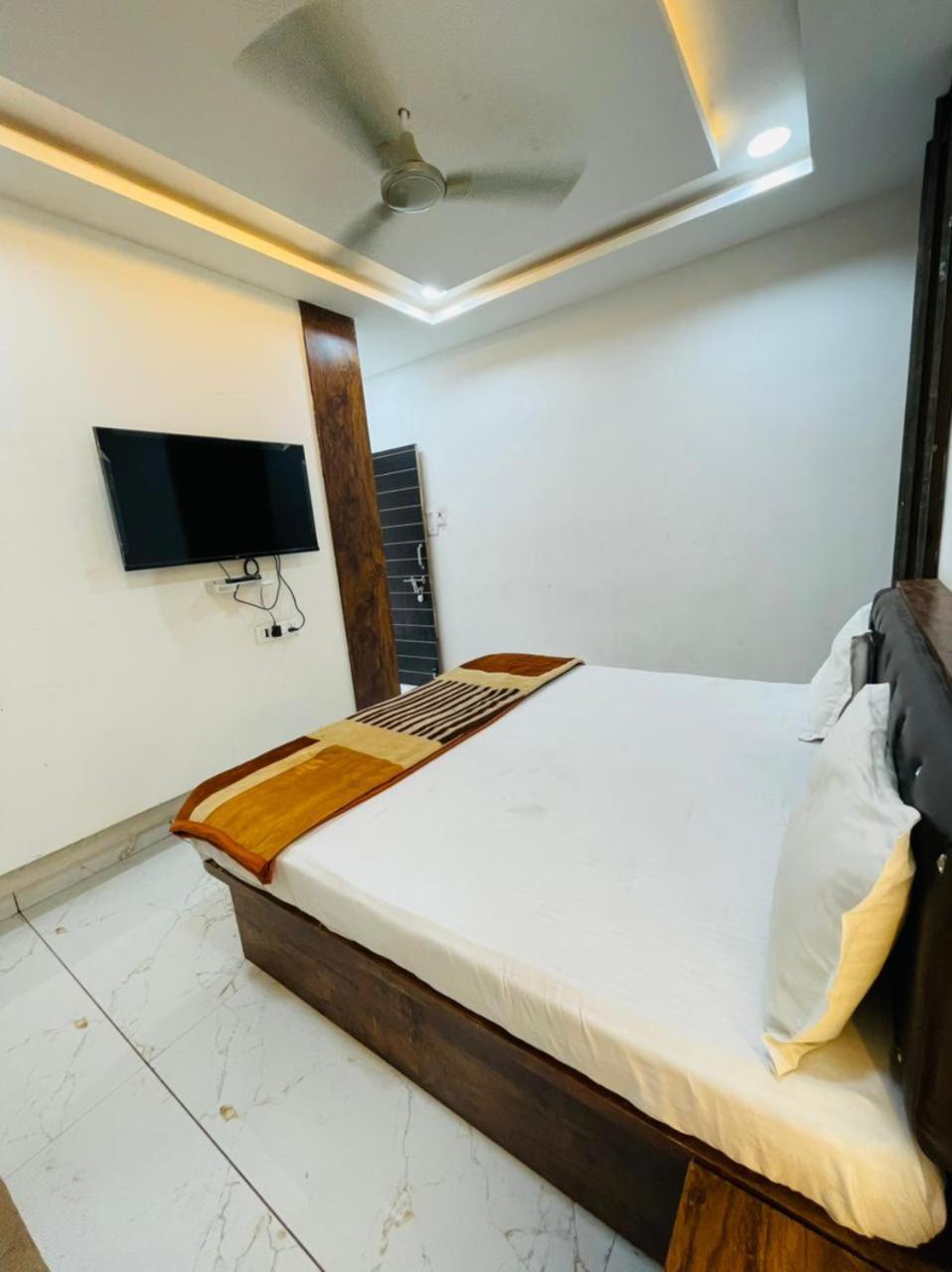 Hotel Shree Shyam Sharnam Godarpura Luaran gambar