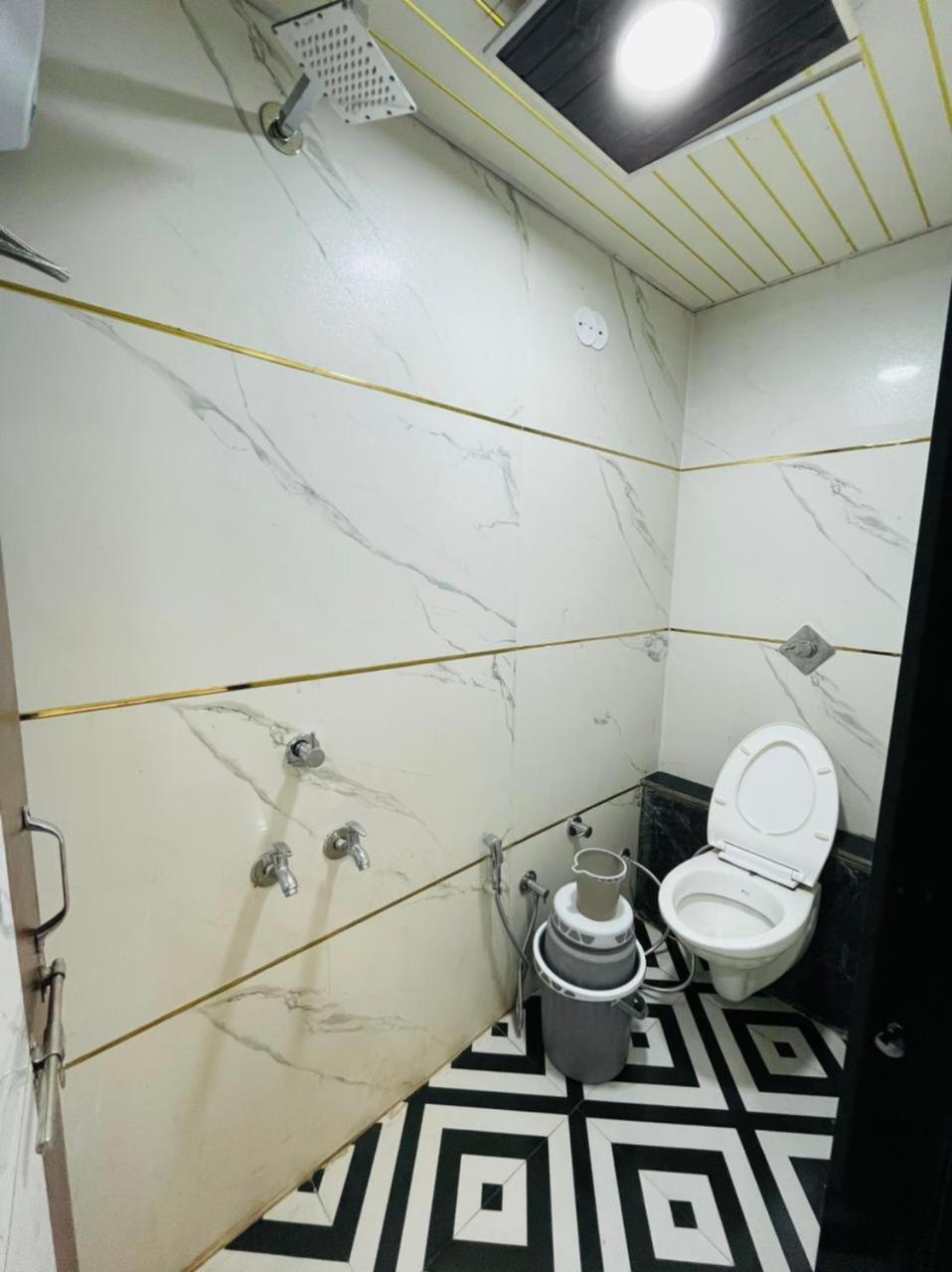 Hotel Shree Shyam Sharnam Godarpura Luaran gambar